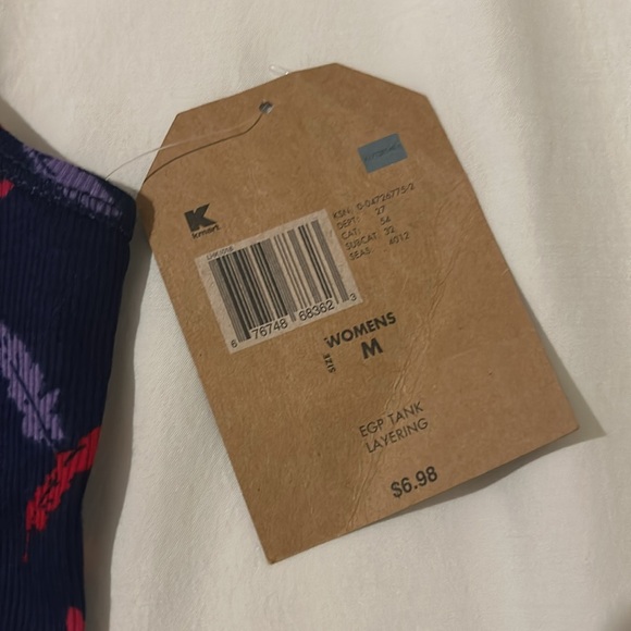 Route 66 Feather Tank - Picture 9 of 10